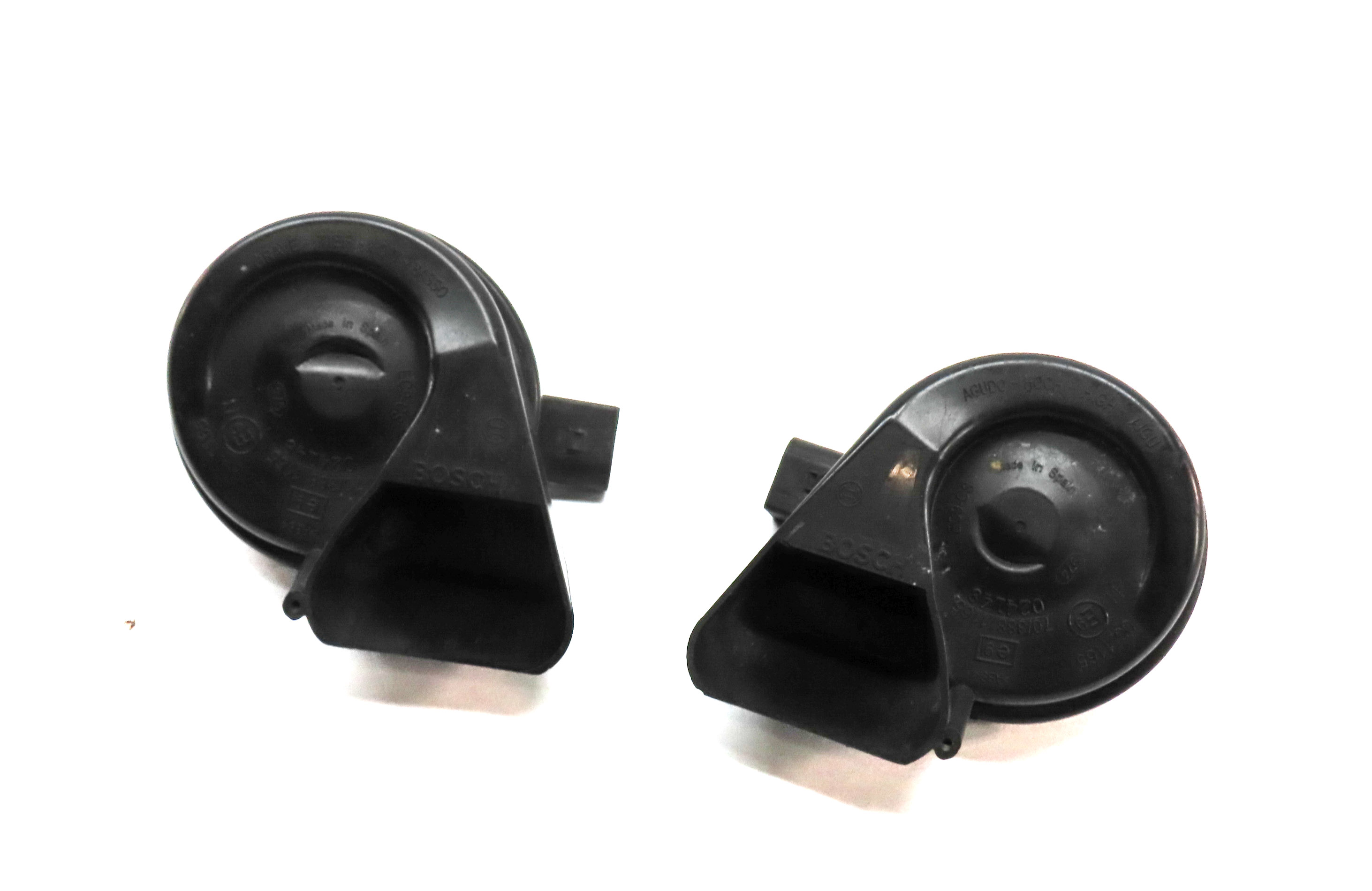 2007-2015 AUDI Q7 R8 (4L 4S) HIGH & LOW TONE NOTE SIGNAL SAFETY HORN SET-2 — exact item pictured